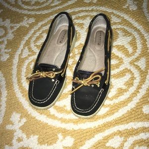Sperry- Top-Sider